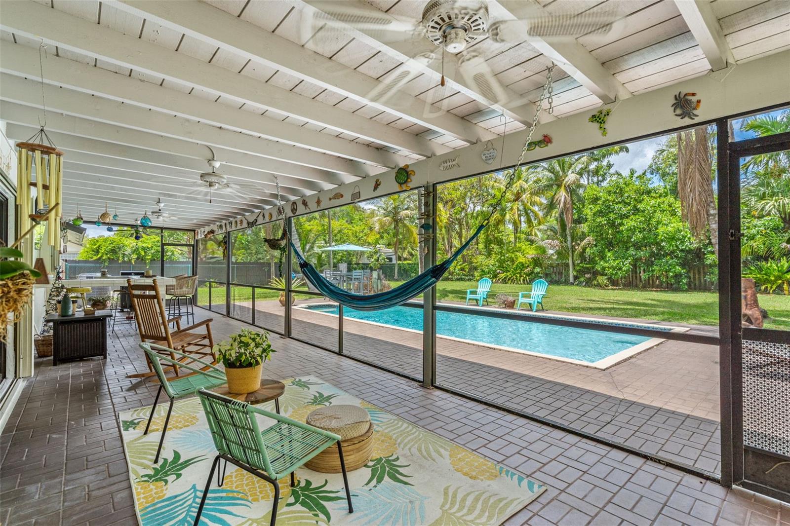 KINGS GROVE - Residential