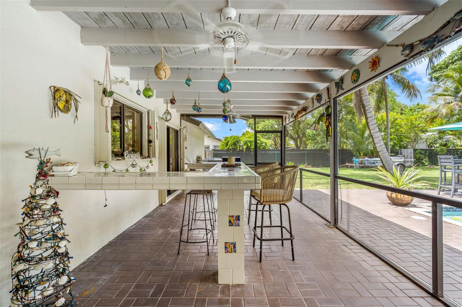 KINGS GROVE - Residential