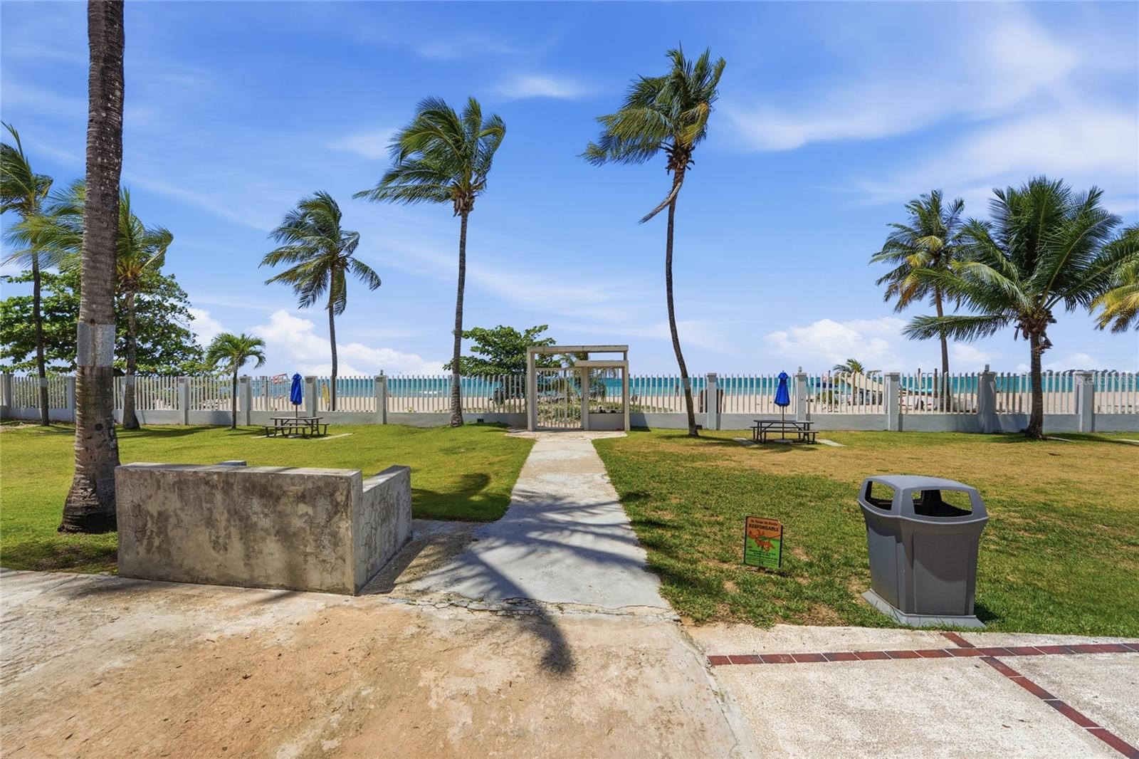 ISLA VERDE - Residential