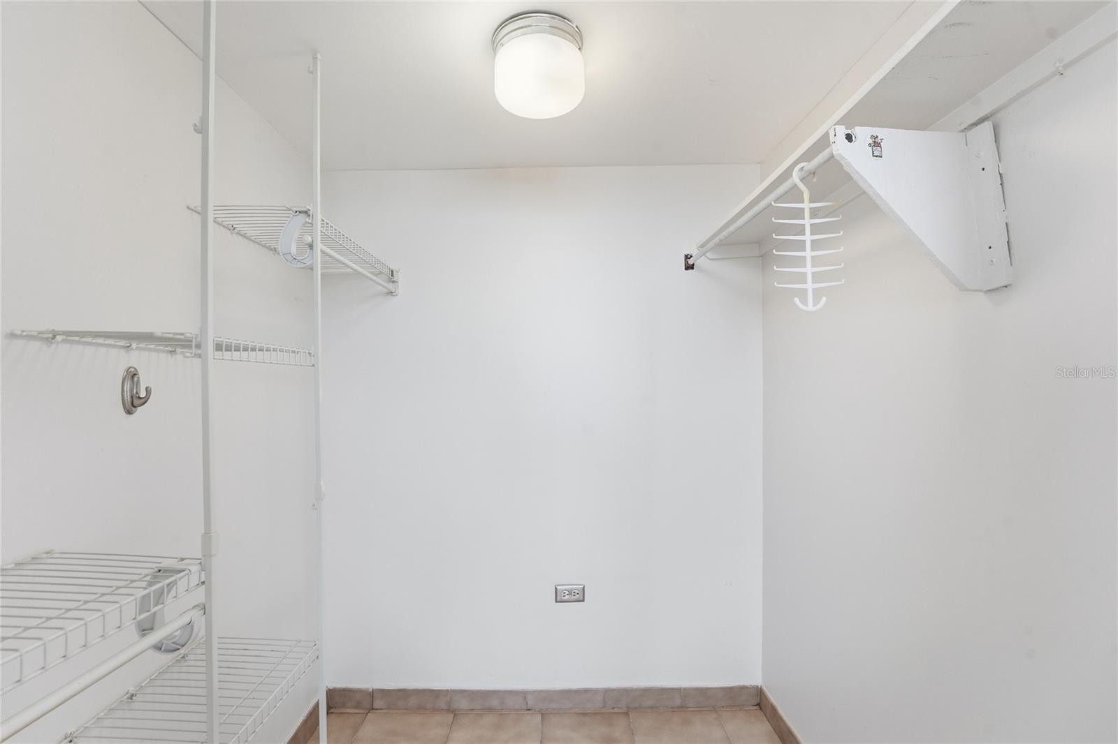 ISLA VERDE - Residential