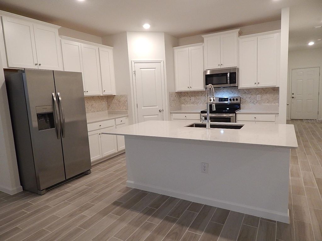 Photo of 5675 SW 93rd Street, Ocala, FL 34476 (MLS # S5133851)