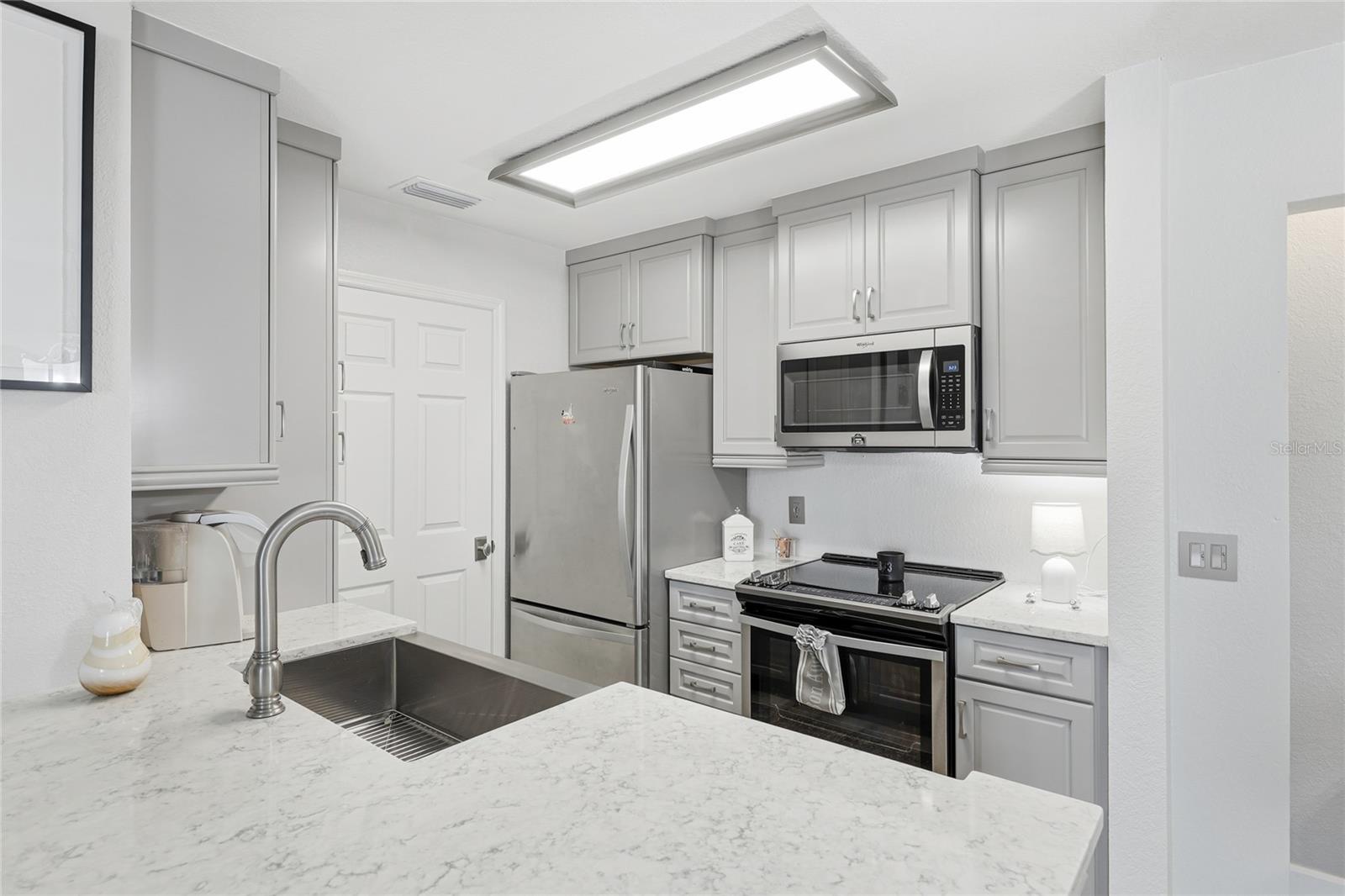 BAY POINTE AT CORTEZ PH 2-6 - Residential