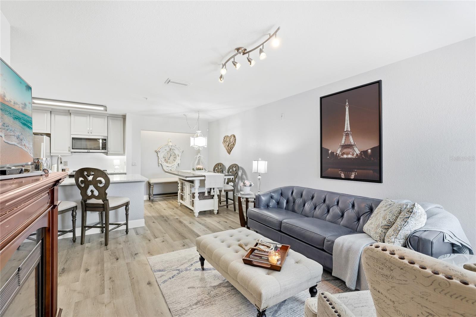 BAY POINTE AT CORTEZ PH 2-6 - Residential