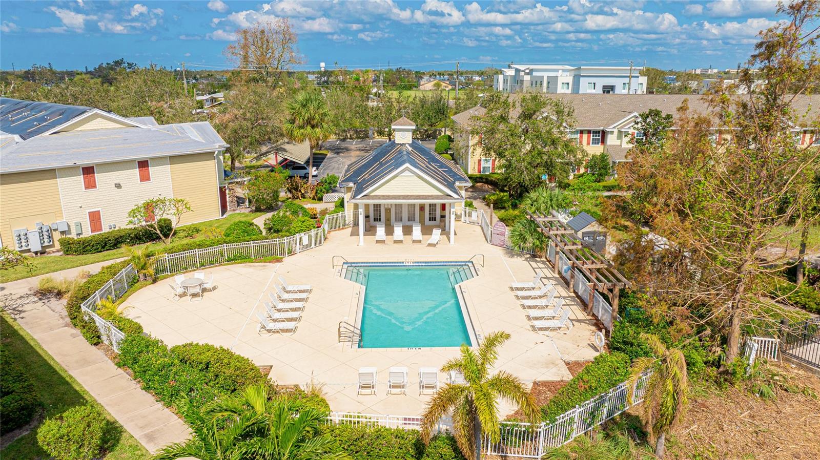 BAY POINTE AT CORTEZ PH 2-6 - Residential