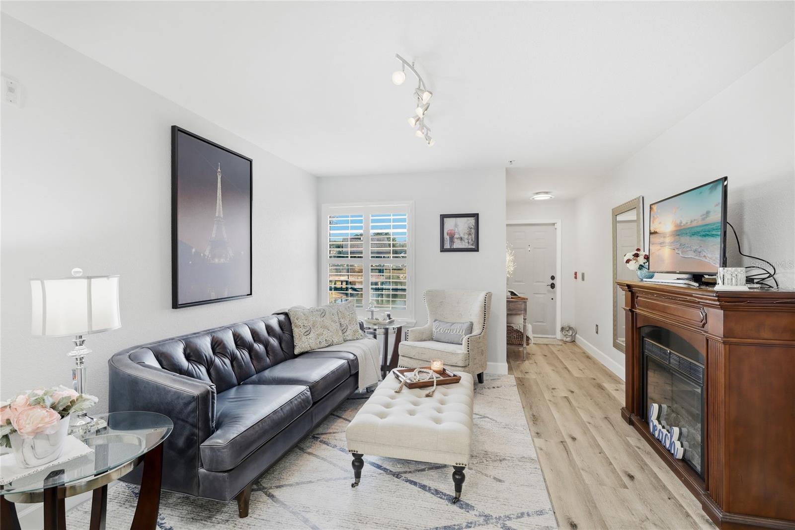 BAY POINTE AT CORTEZ PH 2-6 - Residential