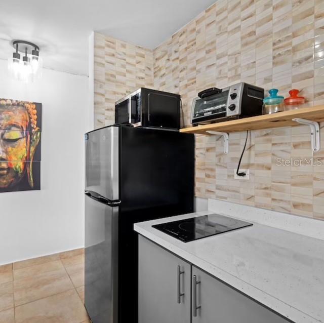 PLAYA AZUL - Residential Lease