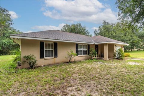 Photo of 7059 E Hwy 318, Citra, FL 32113 (MLS # OM709454)