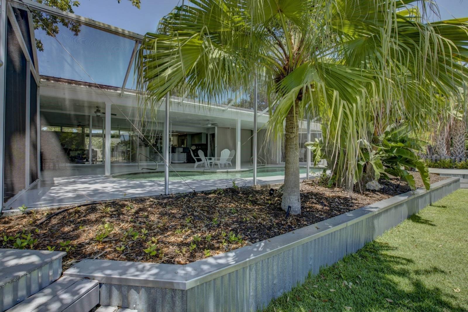 SARA SANDS - Residential Lease