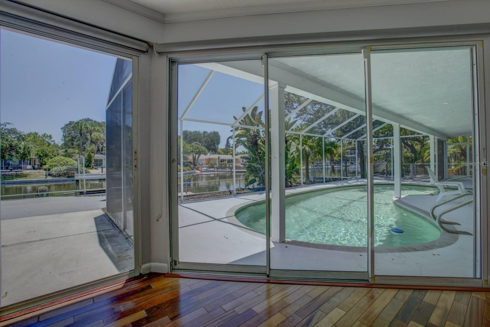 SARA SANDS - Residential Lease