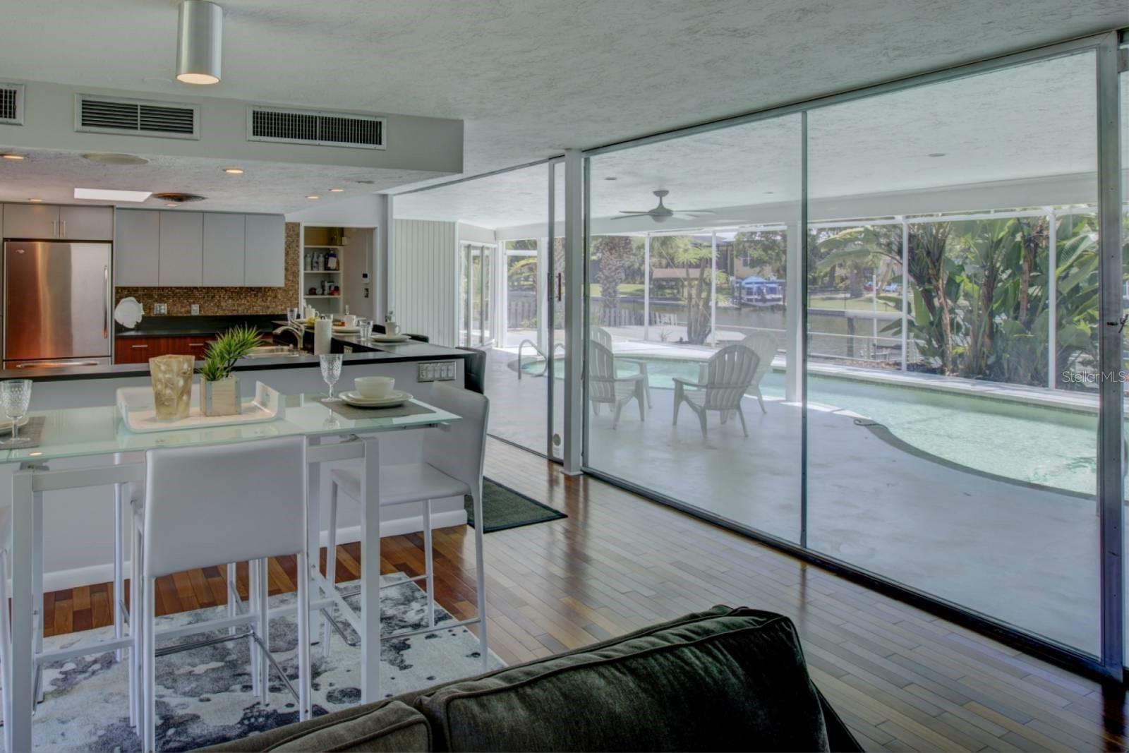 SARA SANDS - Residential Lease