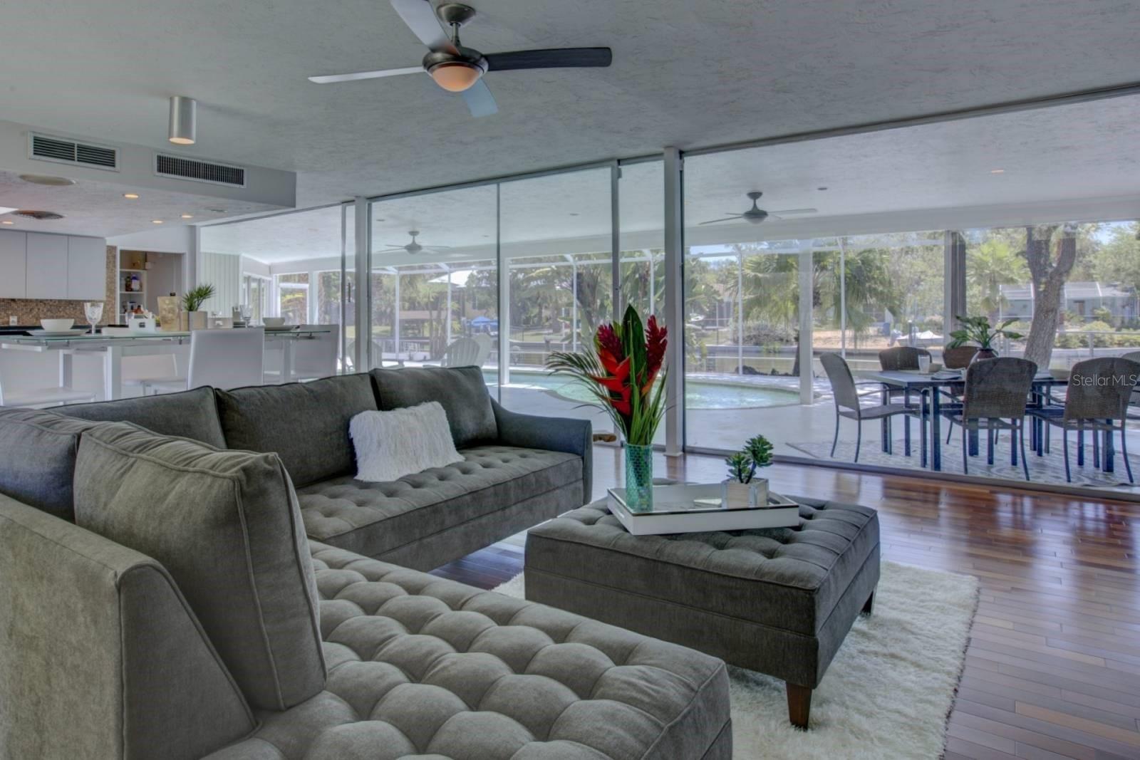 SARA SANDS - Residential Lease