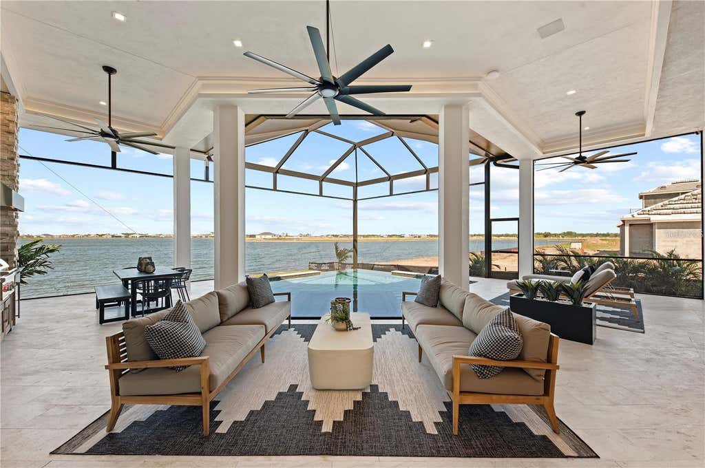Photo of 800 Blue Shell Loop, Sarasota, FL 34240 (MLS # A4702160)