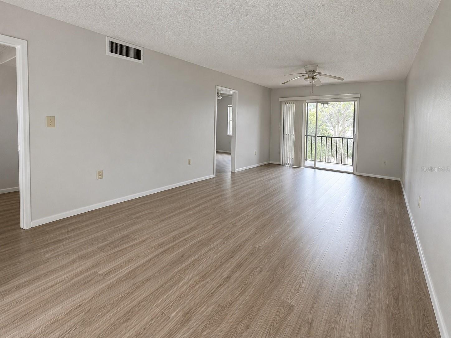 112 CYPRESS COURT 112