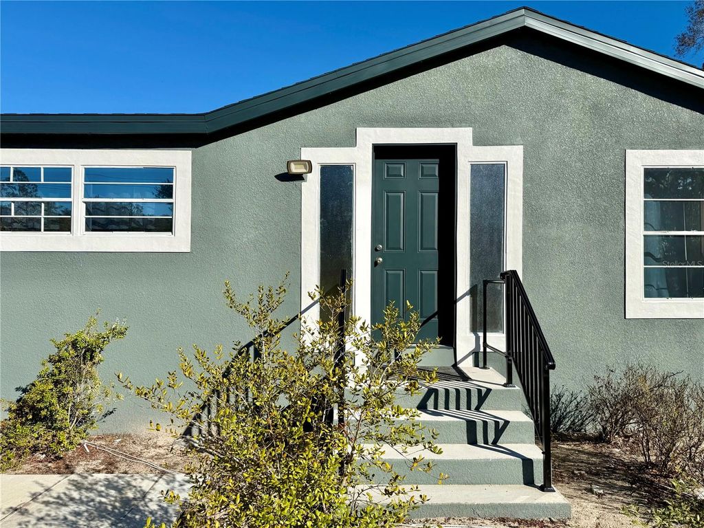 Photo of 17726 Dorman Road, Lithia, FL 33547 (MLS # TB8469400)