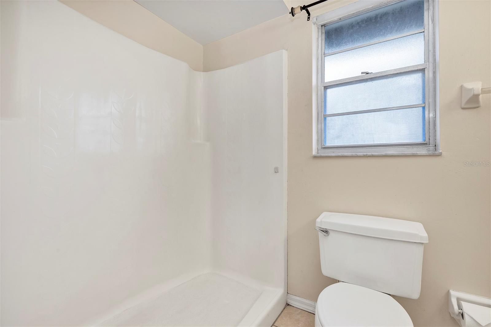 WINDTREE GARDENS PH 6 - Residential