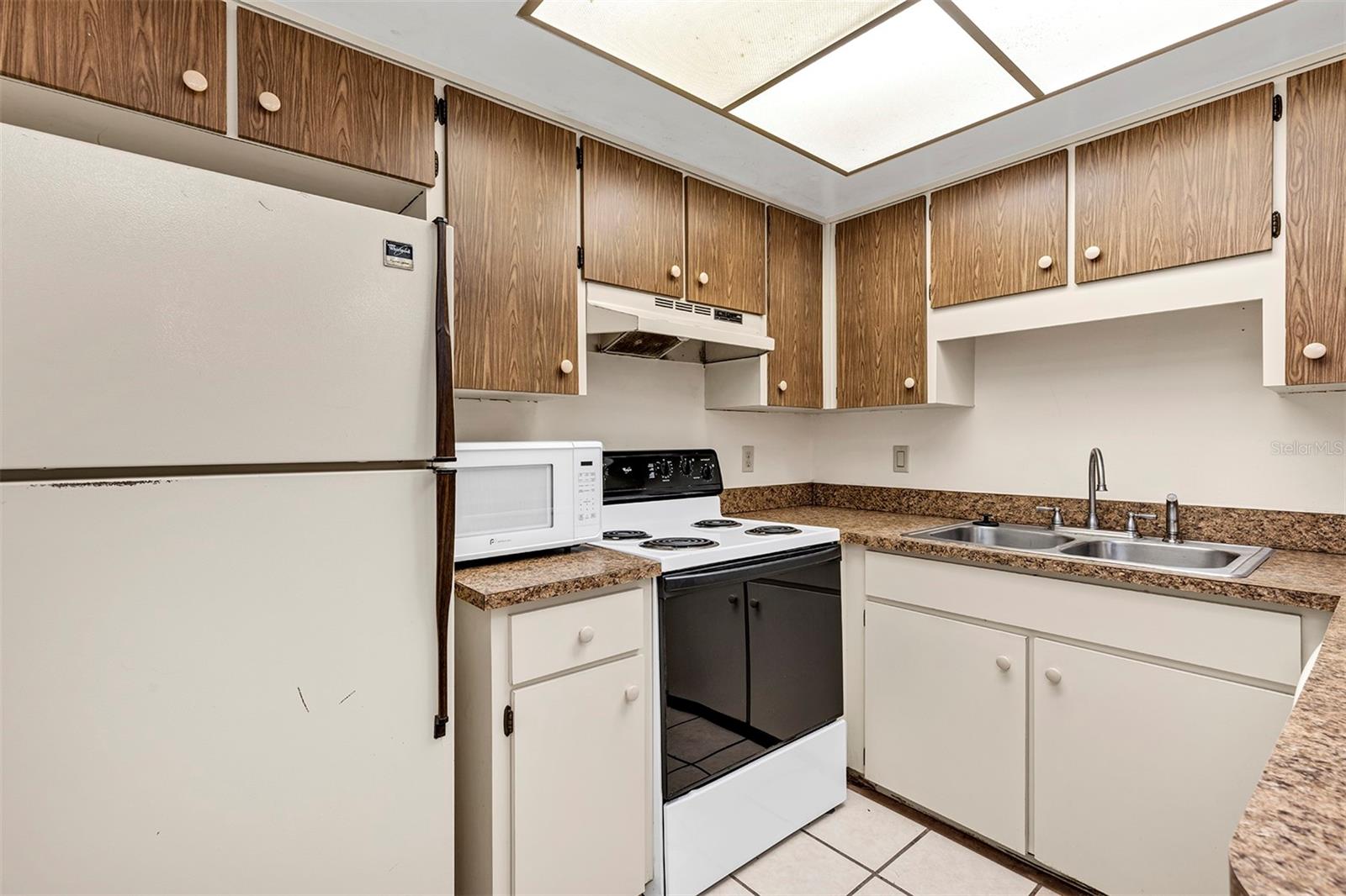 WINDTREE GARDENS PH 6 - Residential