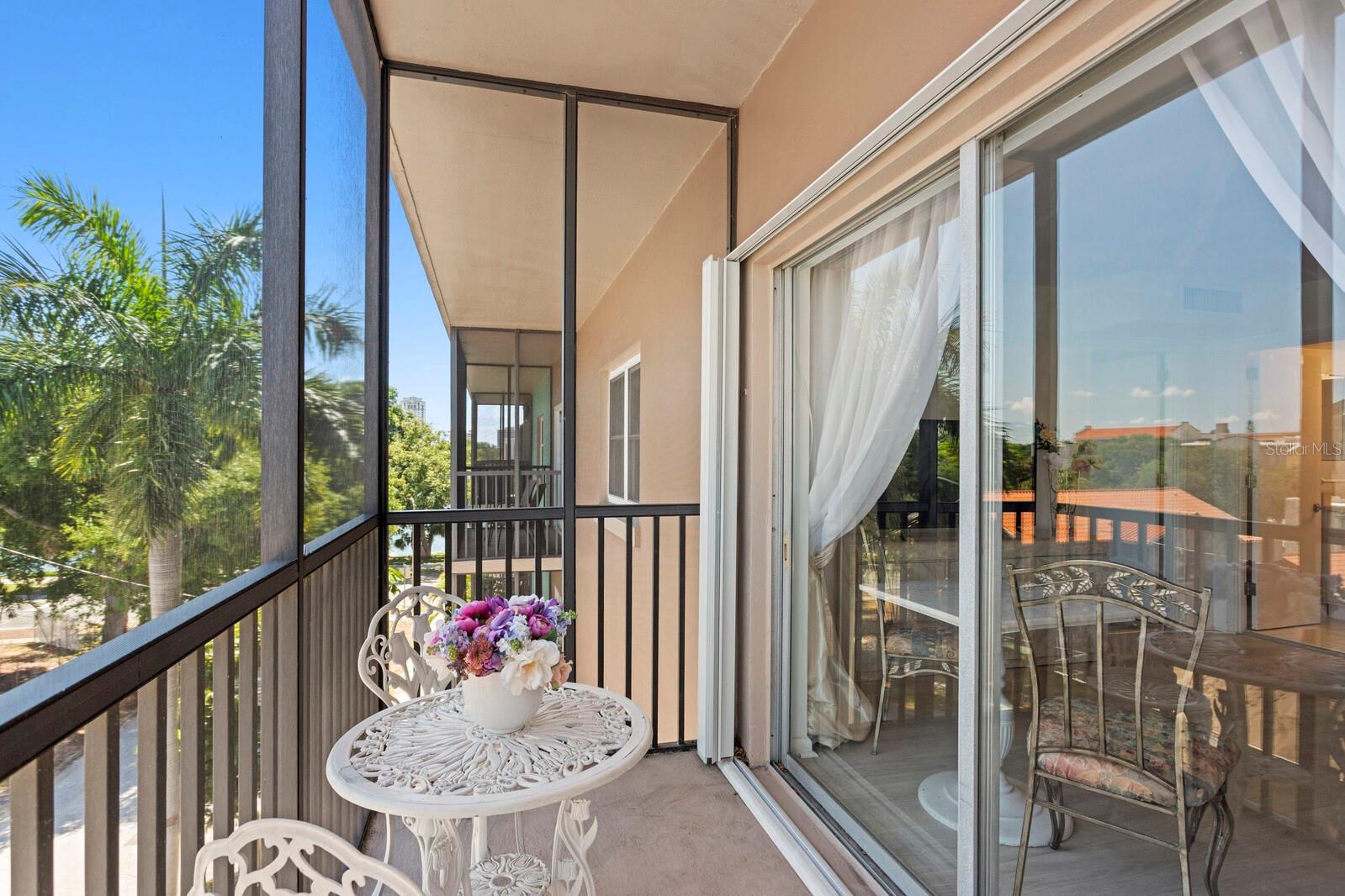 LAKE PALMS APTS CO-OP - Residential