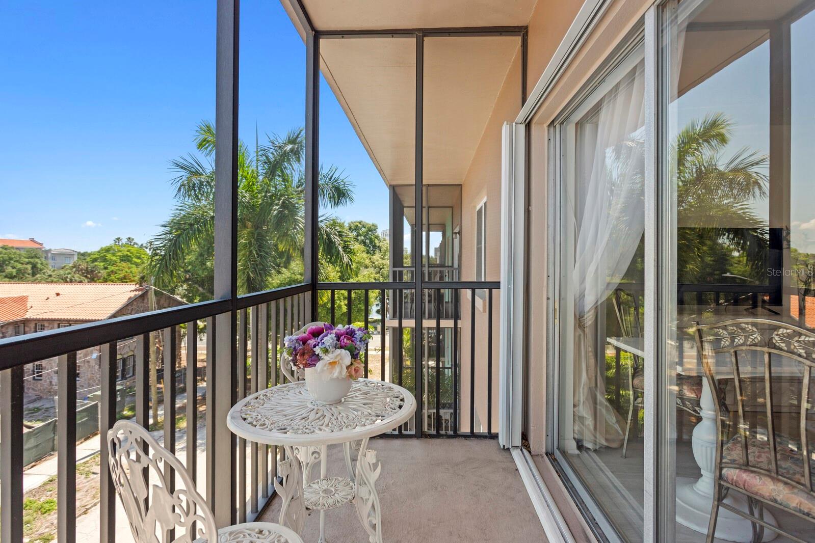 LAKE PALMS APTS CO-OP - Residential