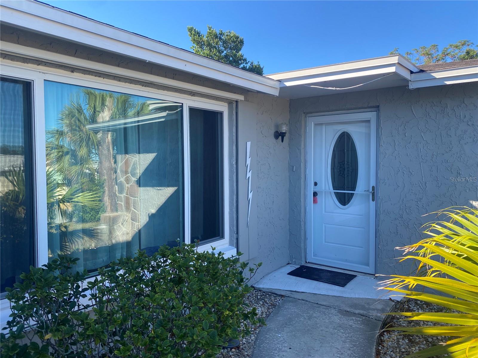 PALM TERRACE GARDENS UNREC - Residential Lease