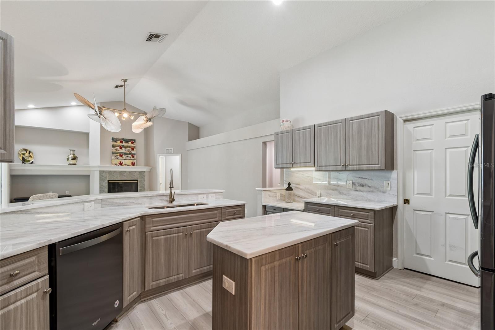 AYLESFORD PH 1 - Residential