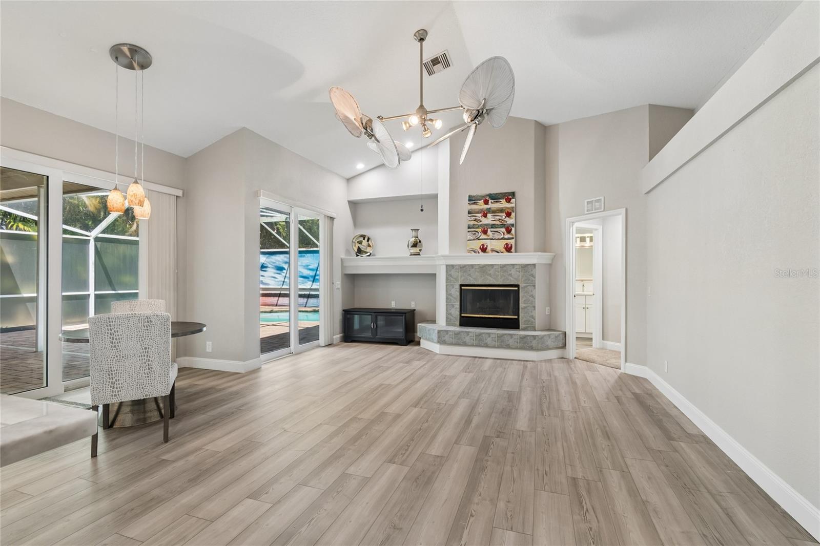 AYLESFORD PH 1 - Residential