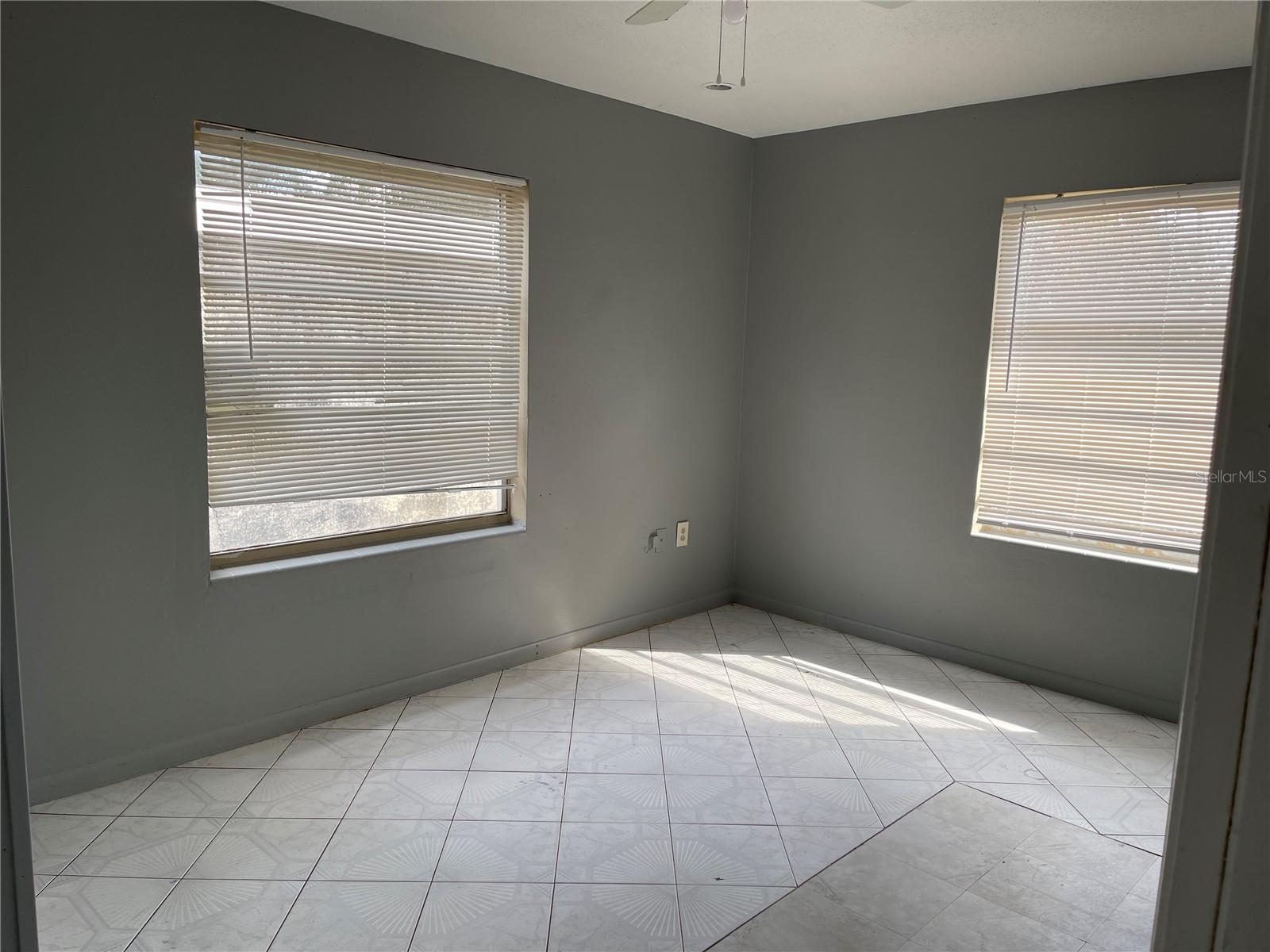 SYLVAN HYLANDS 1ST ADD 2ND REP - Residential