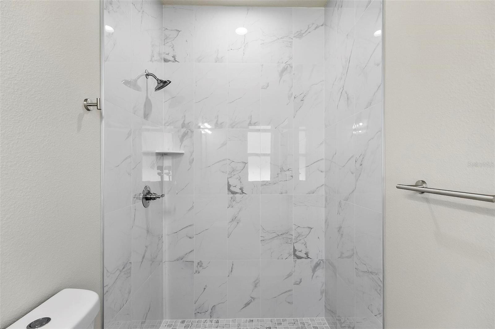 PALM COAST/EASTHAMPTON SEC 34 - Residential Lease