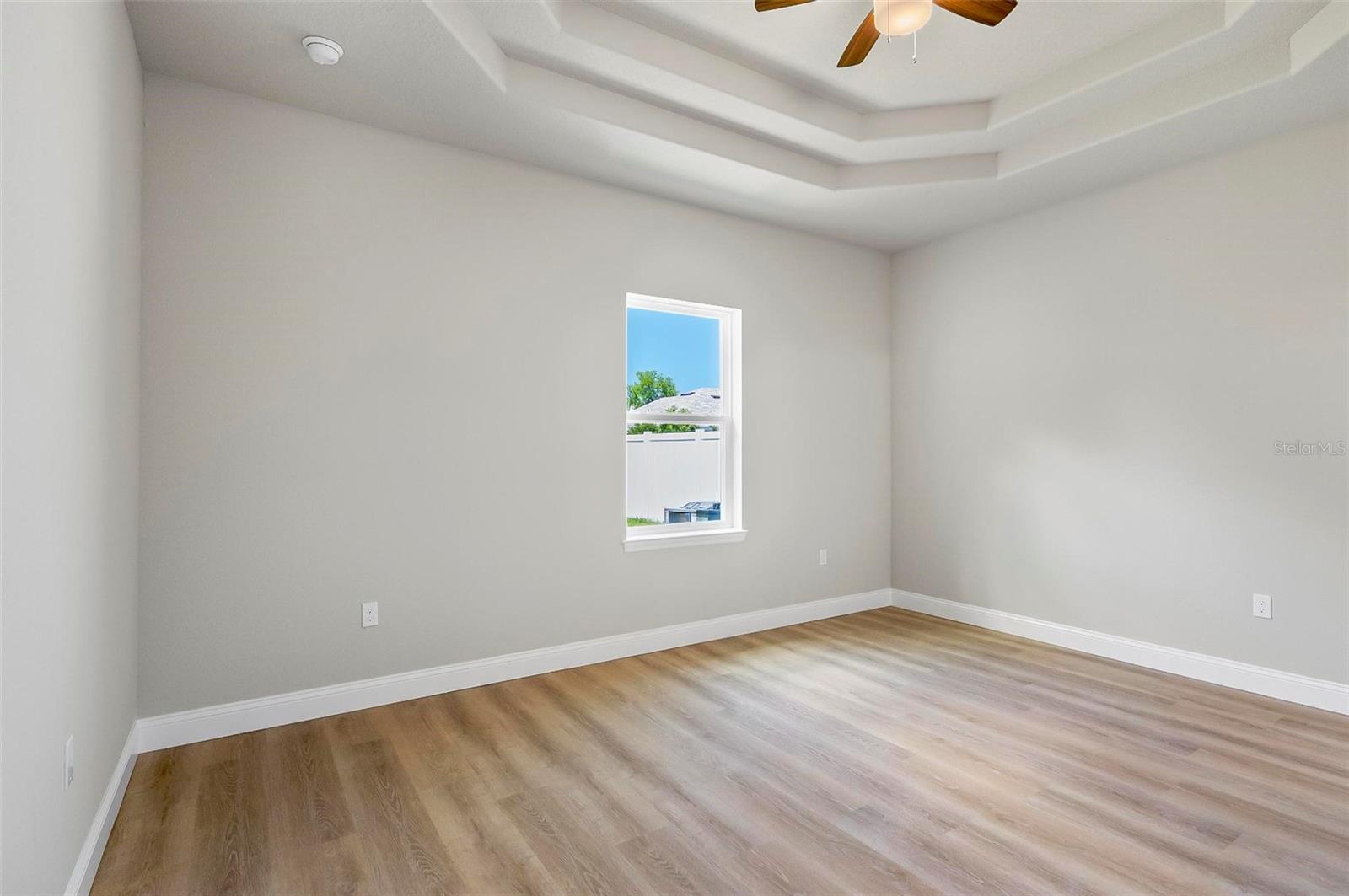 PALM COAST/EASTHAMPTON SEC 34 - Residential Lease