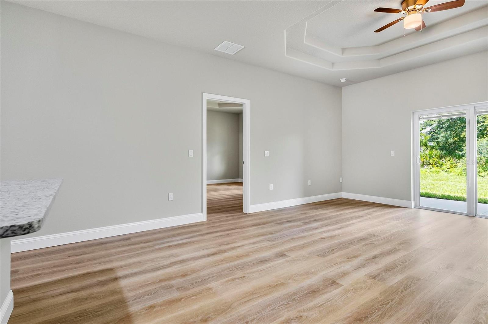 PALM COAST/EASTHAMPTON SEC 34 - Residential Lease