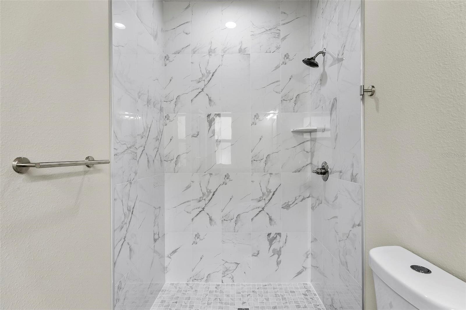 PALM COAST/EASTHAMPTON SEC 34 - Residential Lease