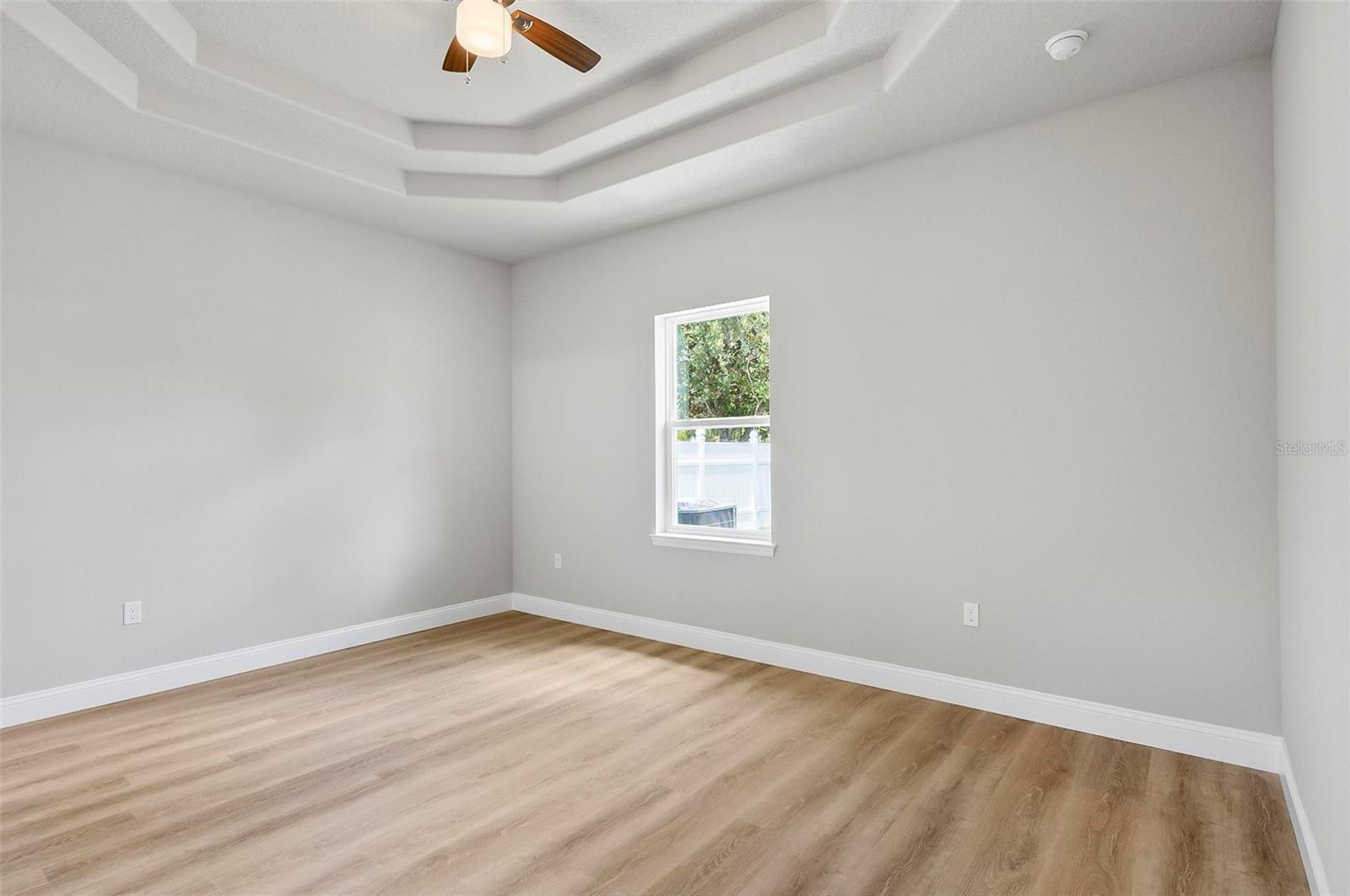 PALM COAST/EASTHAMPTON SEC 34 - Residential Lease