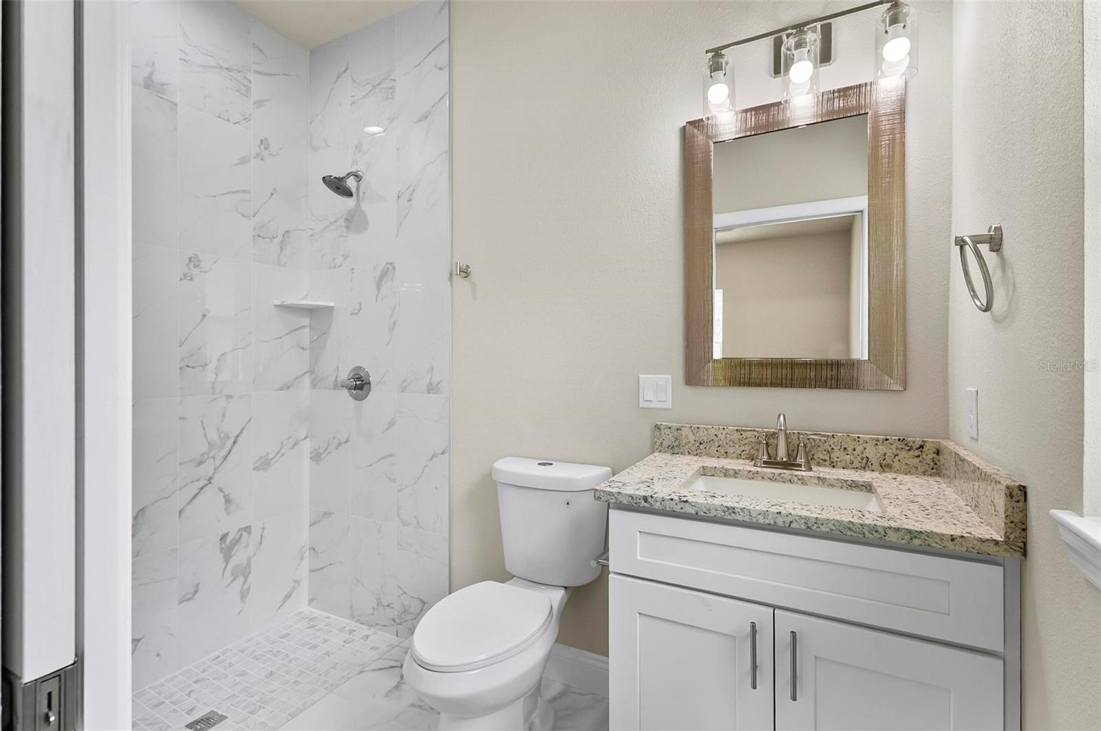 PALM COAST/EASTHAMPTON SEC 34 - Residential Lease