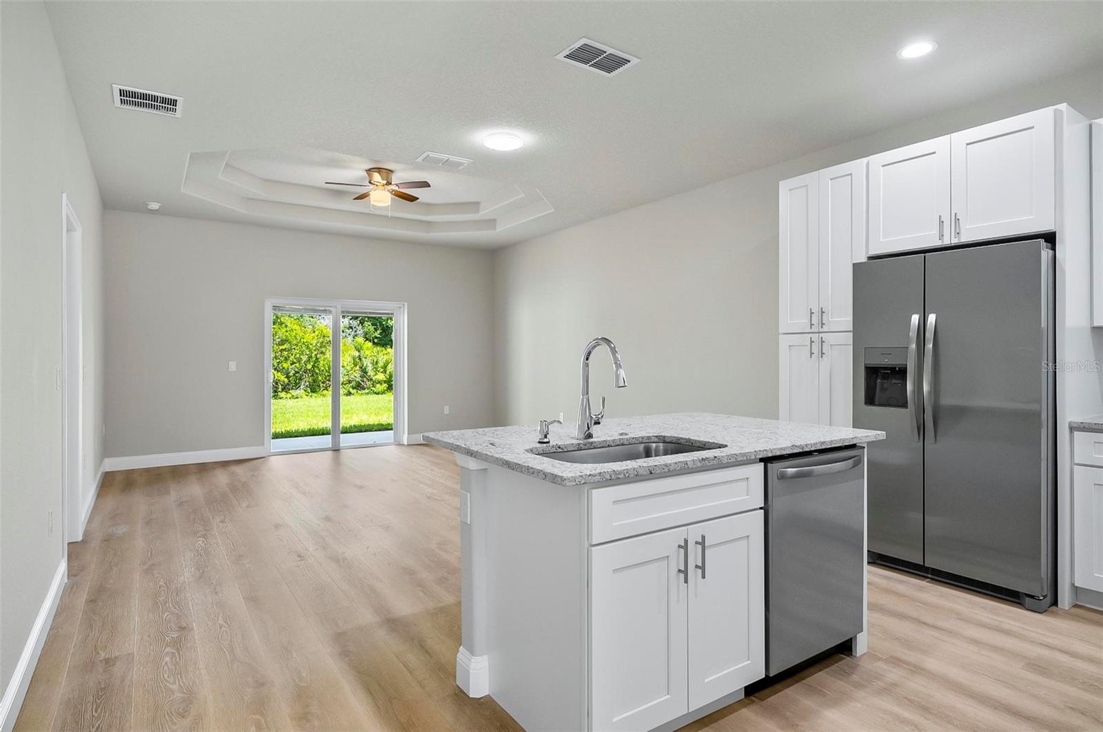 PALM COAST/EASTHAMPTON SEC 34 - Residential Lease