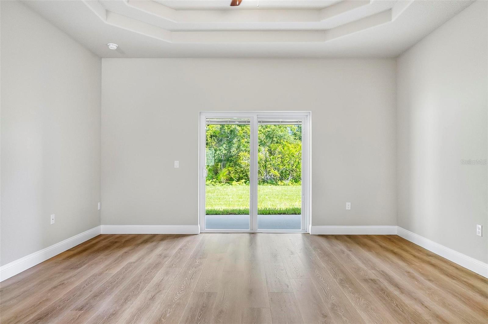 PALM COAST/EASTHAMPTON SEC 34 - Residential Lease