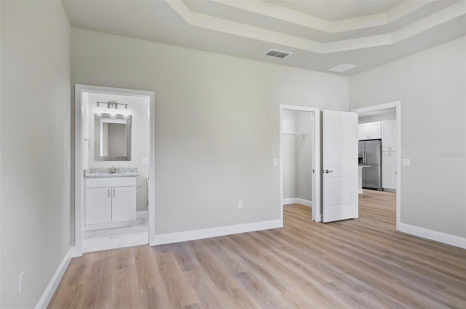 PALM COAST/EASTHAMPTON SEC 34 - Residential Lease