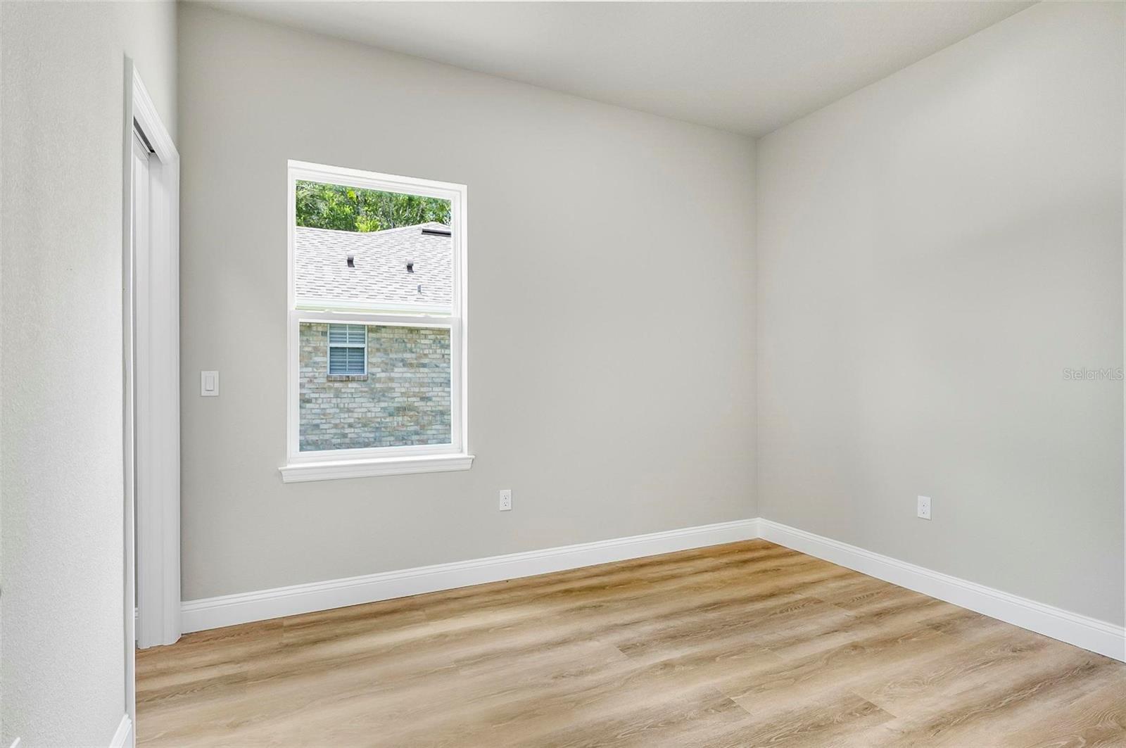 PALM COAST/EASTHAMPTON SEC 34 - Residential Lease