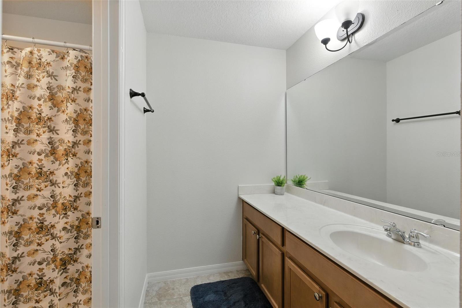 OAK BEND - Residential