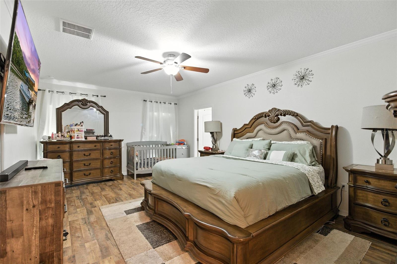 OAK BEND - Residential
