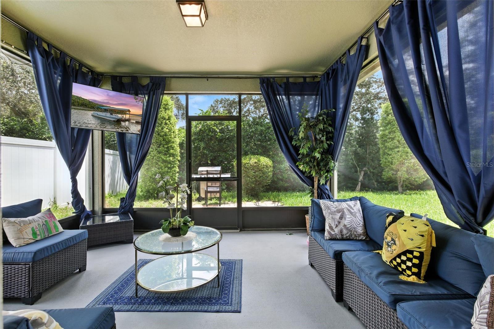 OAK BEND - Residential