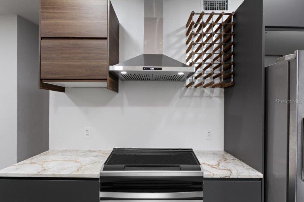 3417 SE TENNESSEE TERRACE