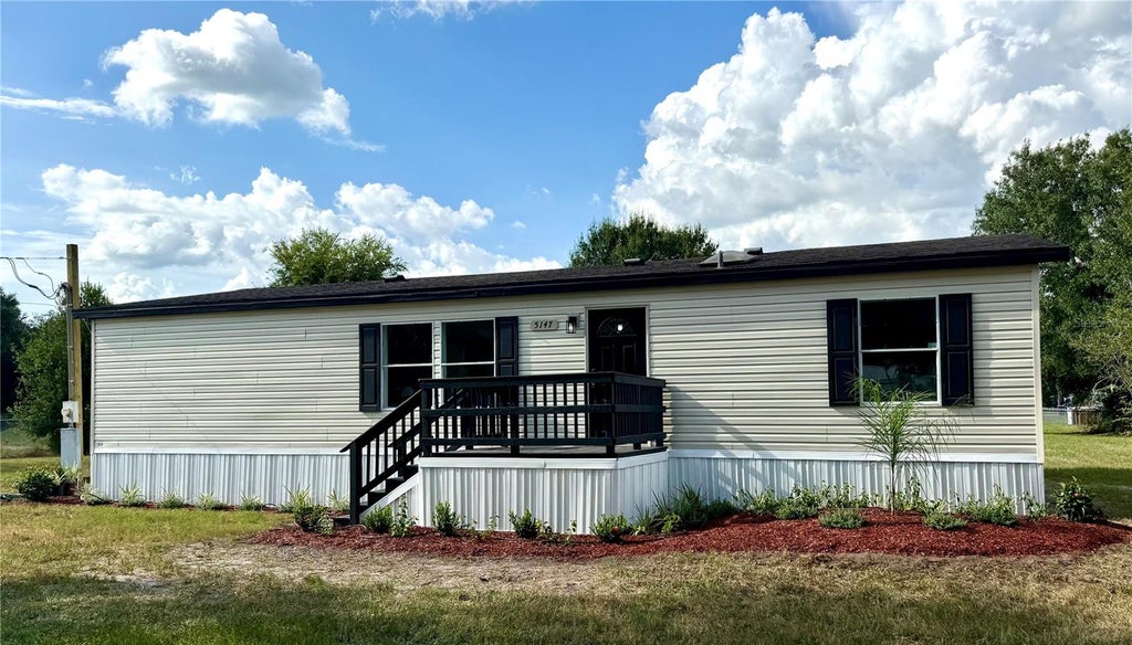 Photo of 5147 Rock Dove Loop, Lakeland, FL 33810 (MLS # B4902363)