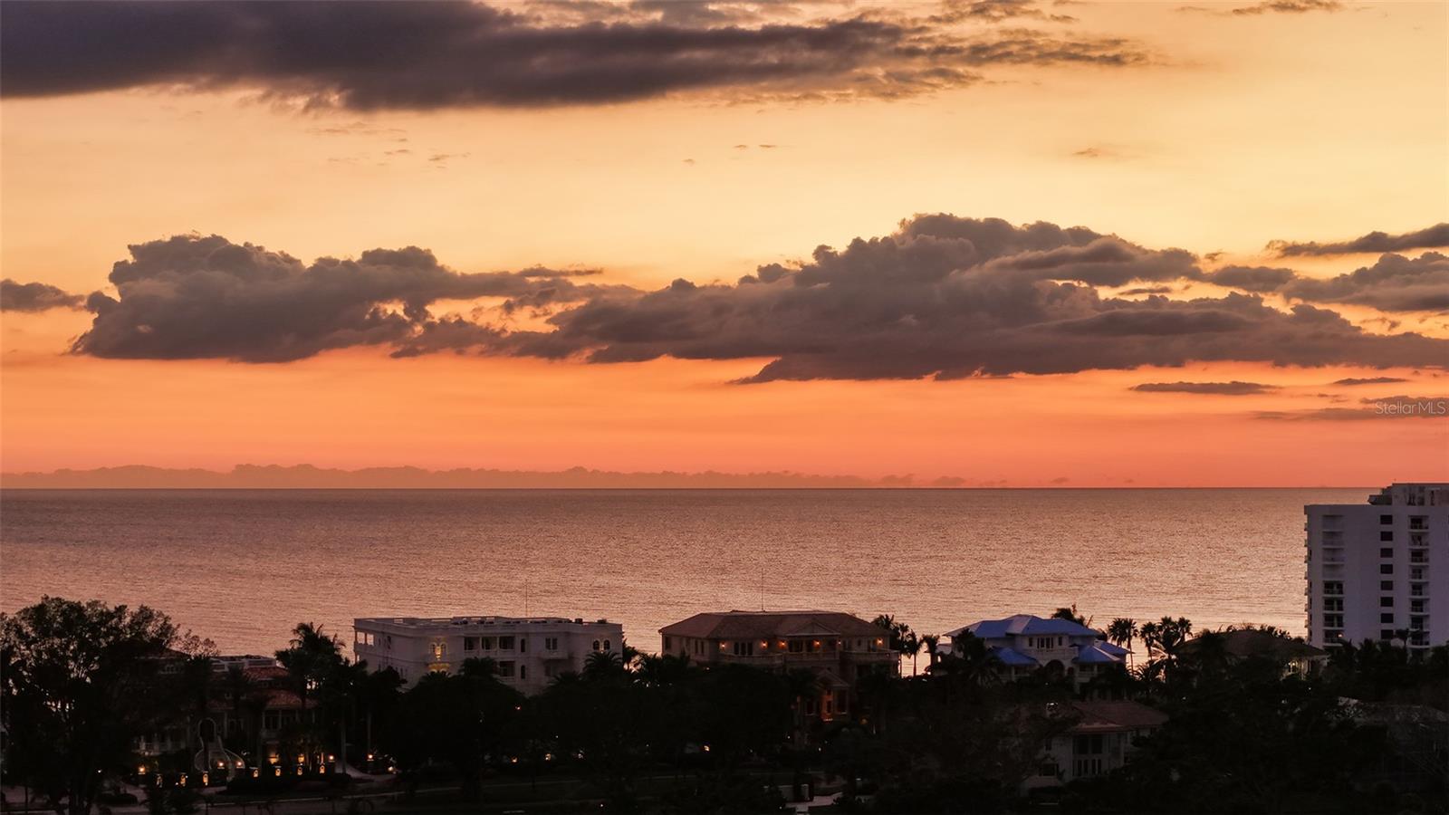 COUNTRY CLUB SHORES SEC 02 - Residential