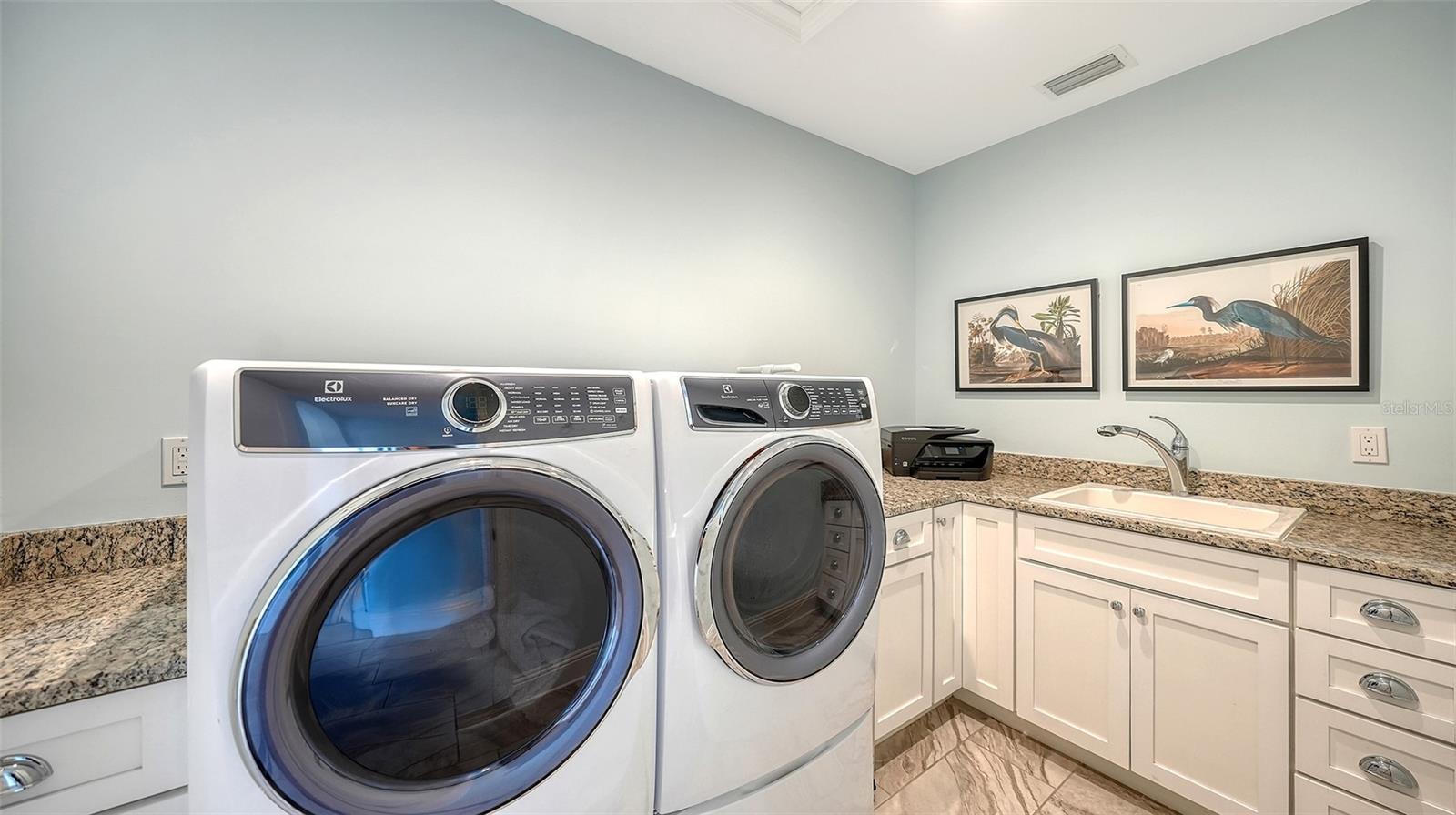 COUNTRY CLUB SHORES SEC 02 - Residential