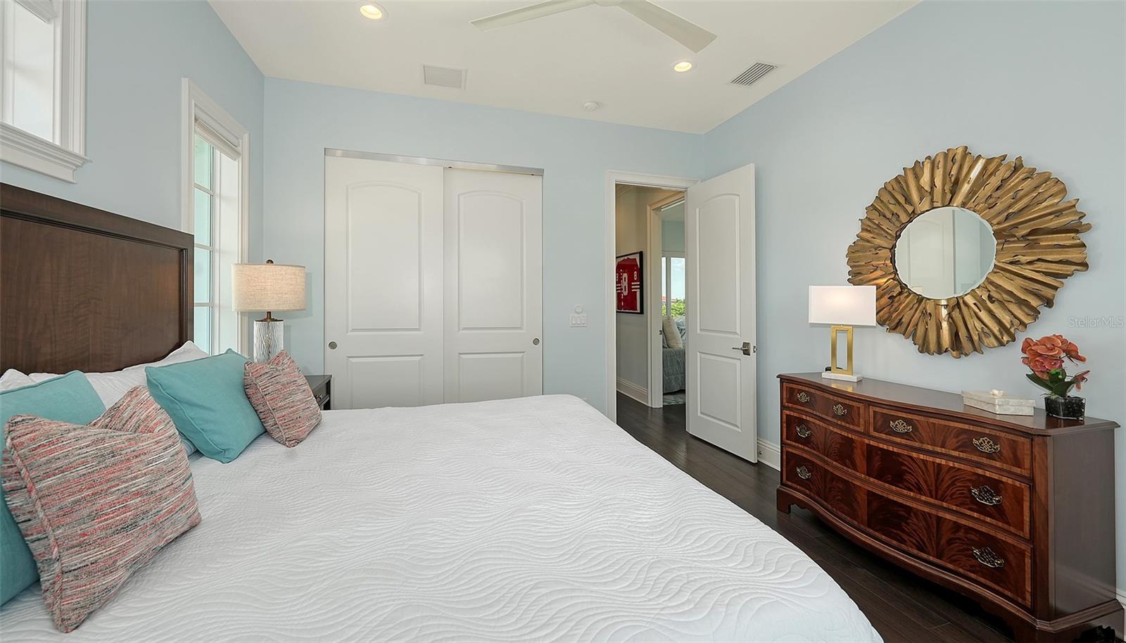 COUNTRY CLUB SHORES SEC 02 - Residential