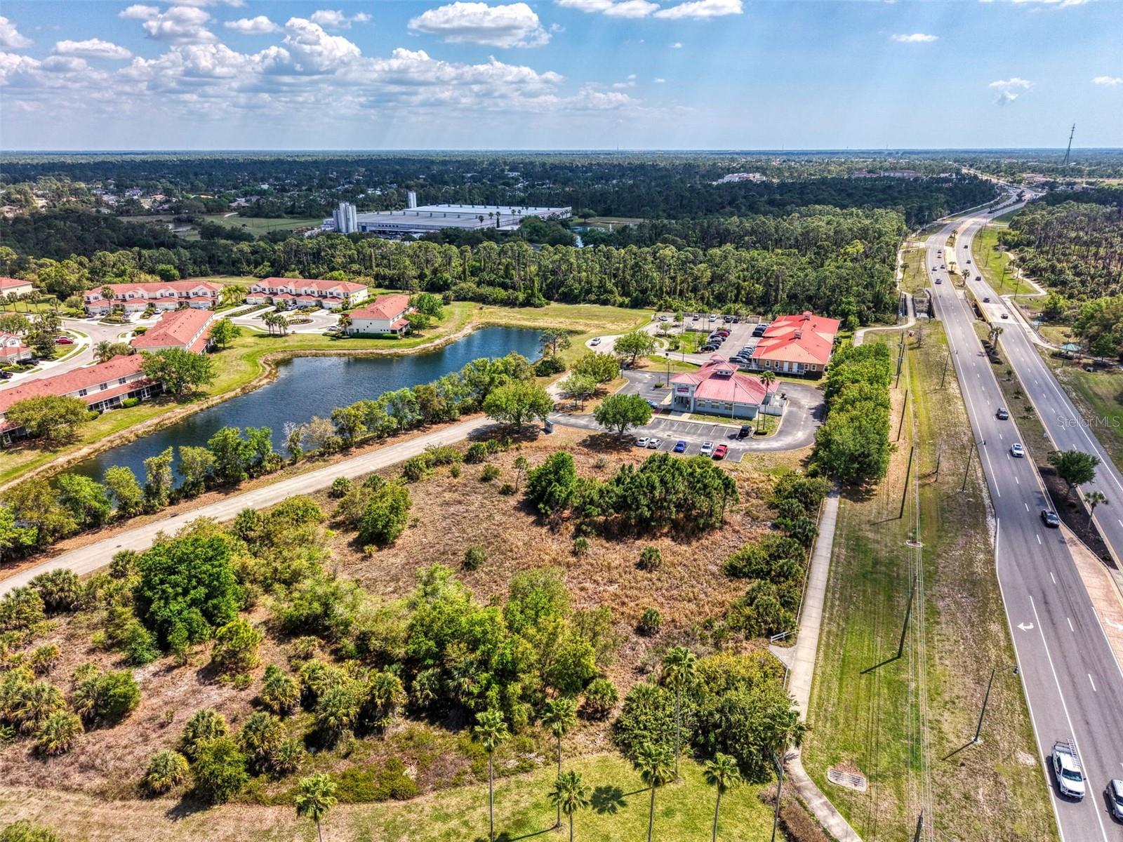 LAKESIDE MARKETPLACE - Land