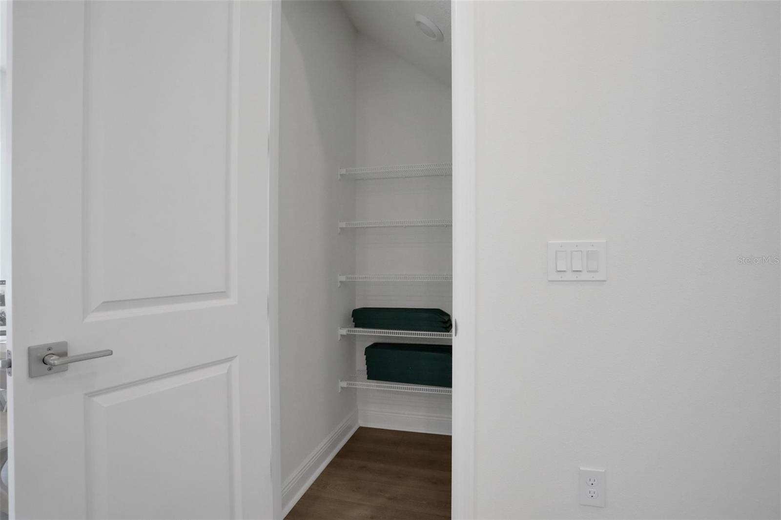 BUNGALOW WALK LAKEWOOD RANCH NEIGHBORHOOD - Residential