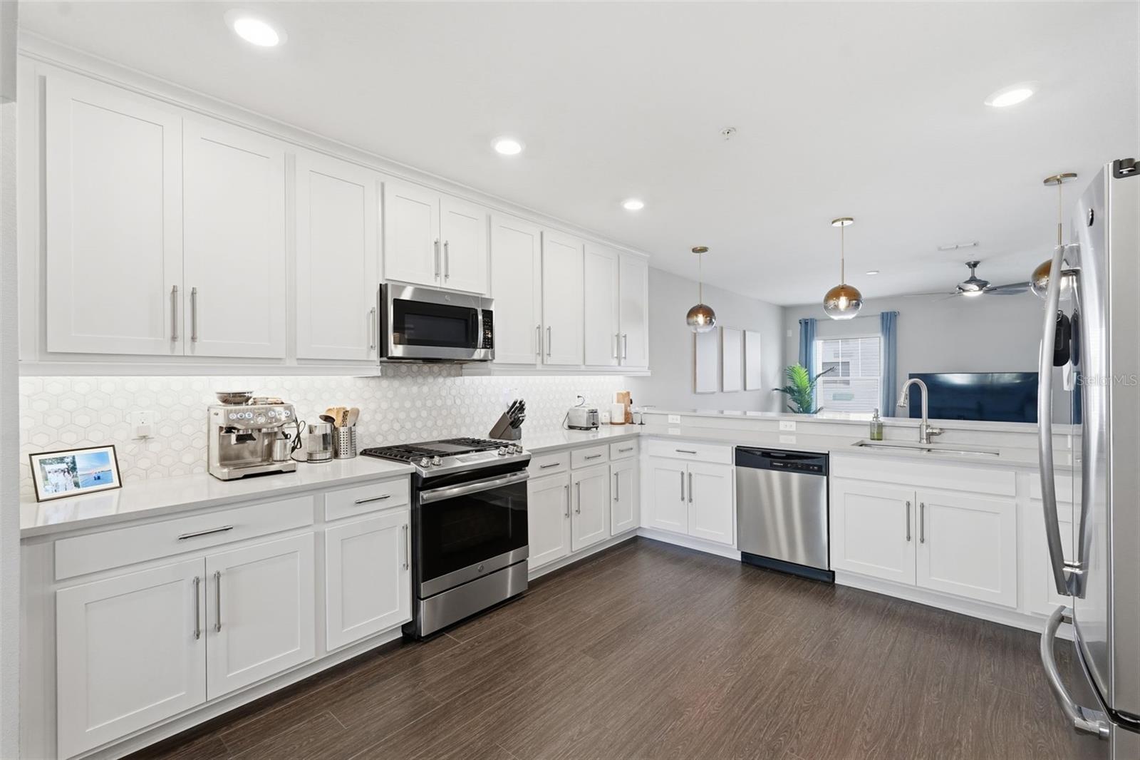 WESTSHORE MARINA DISTRICT NORT - Residential