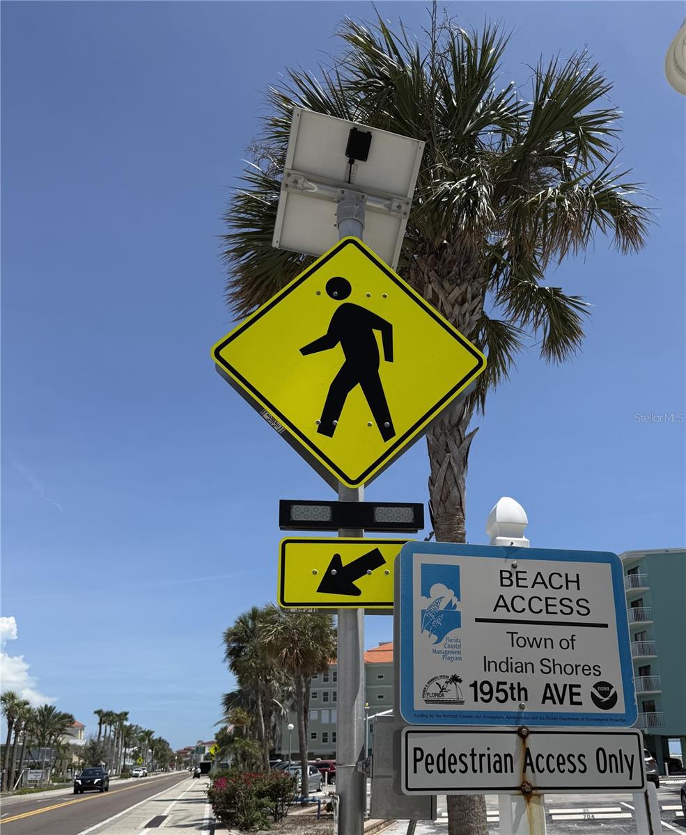 BAY SHORES YACHT & TENNIS CLUB - Residential