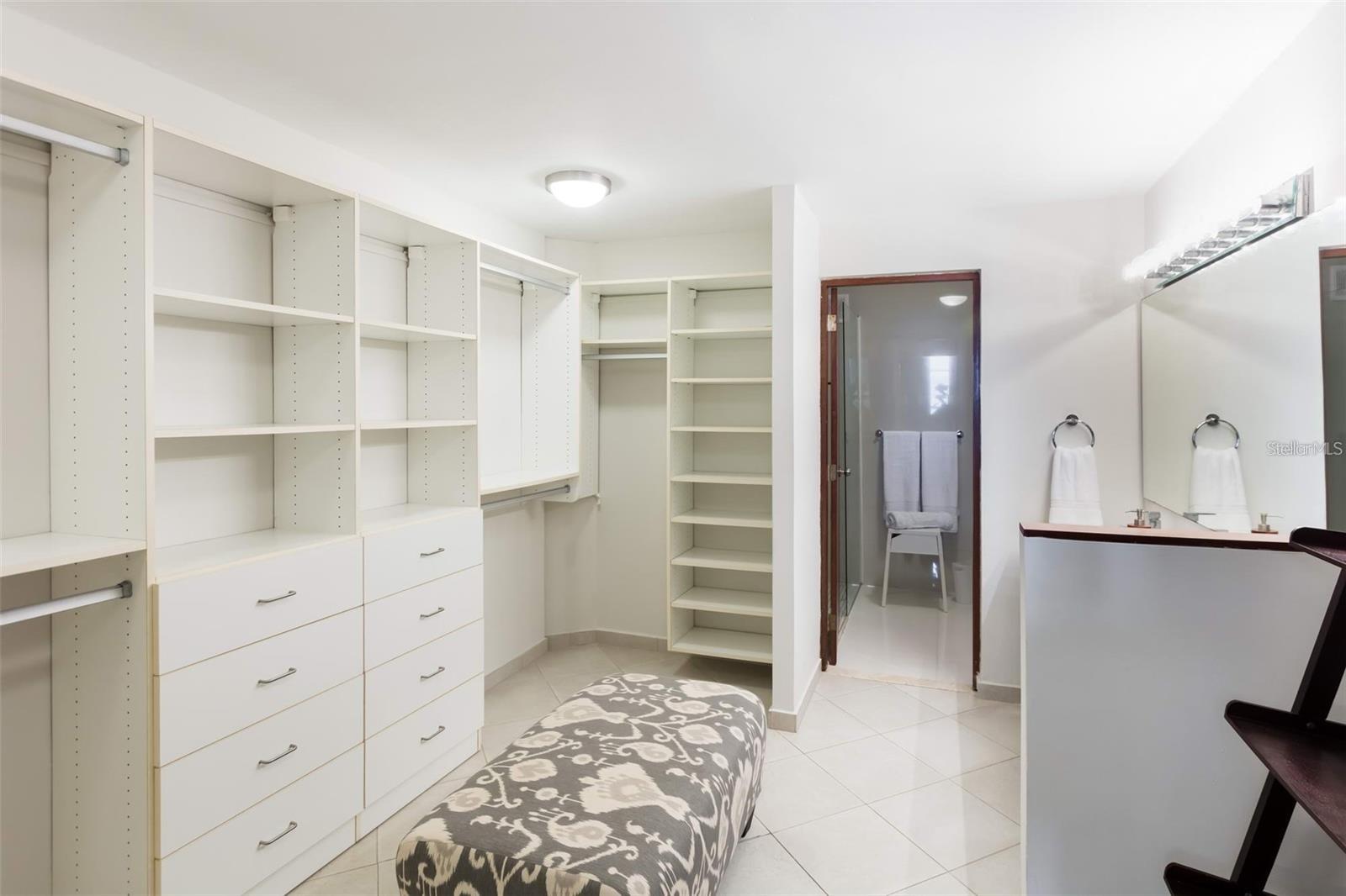 CARRION COURT PLAYA - Residential