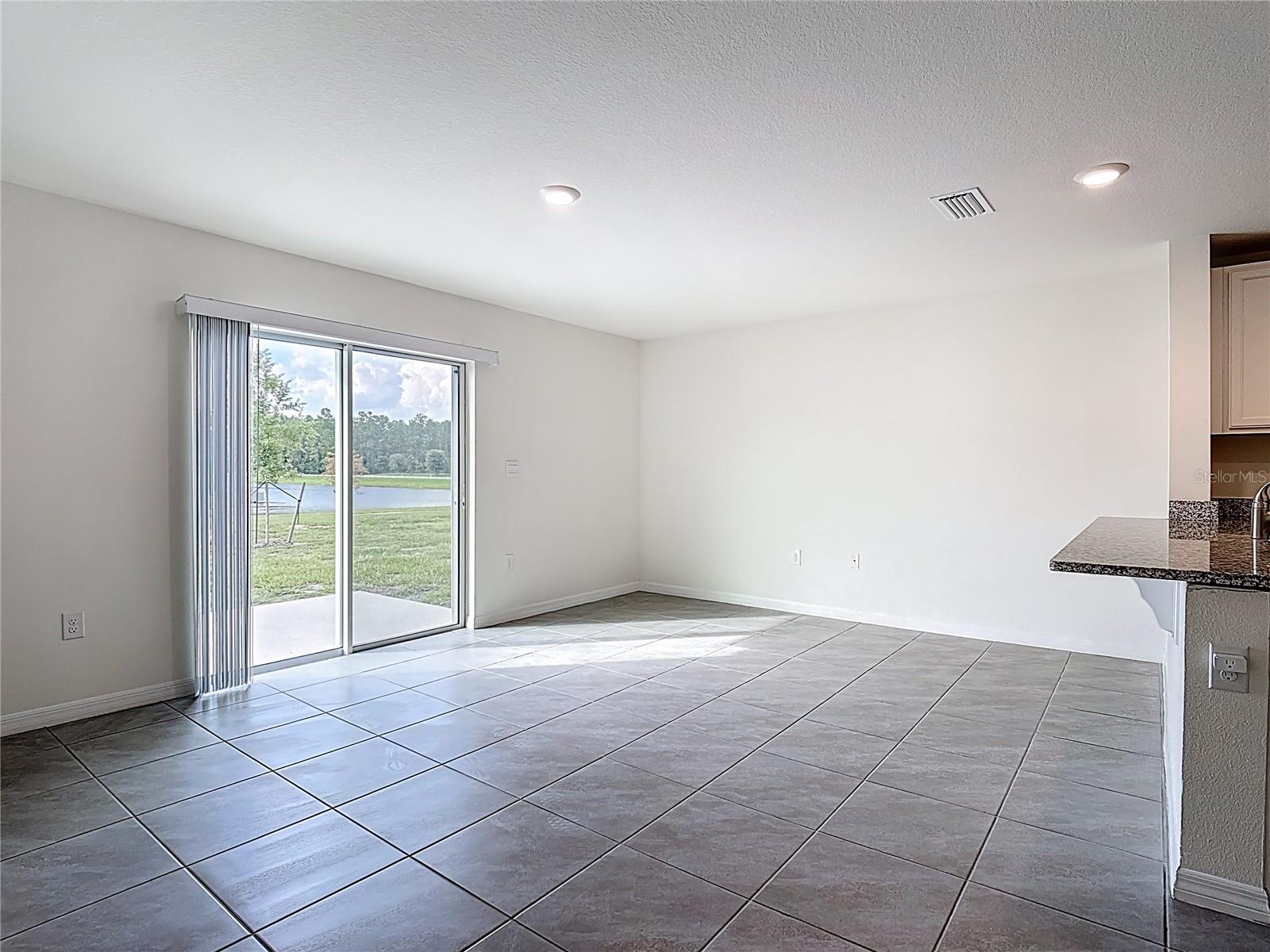 HARMONY WEST TWNHMS - Residential Lease